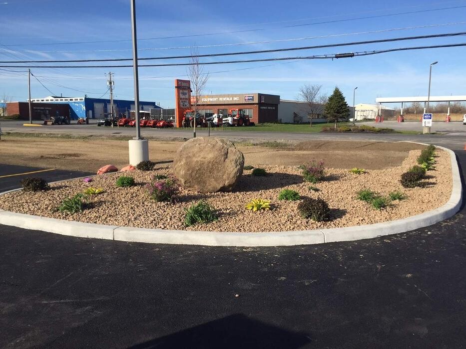 Images A Cut Above Landscape