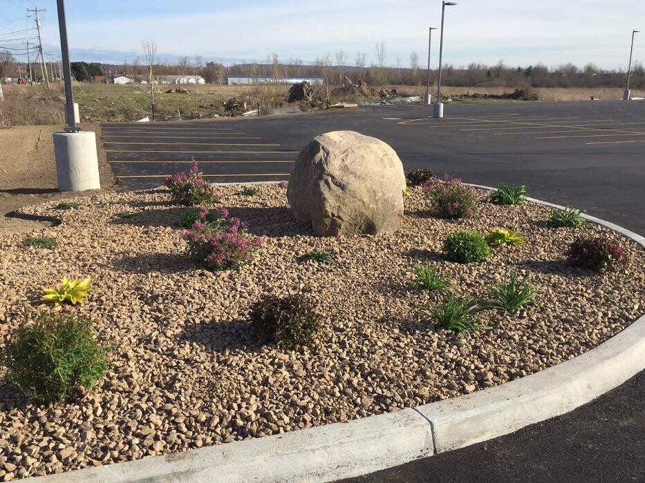 Images A Cut Above Landscape