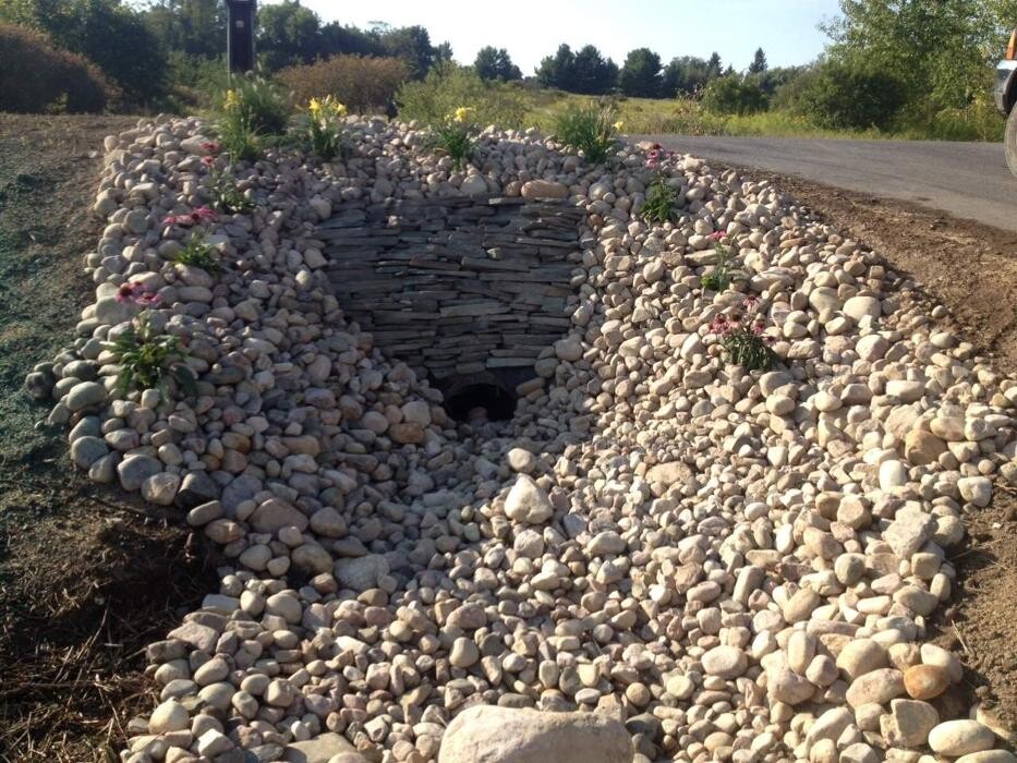 Images A Cut Above Landscape