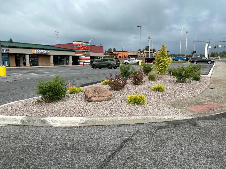 Images A Cut Above Landscape