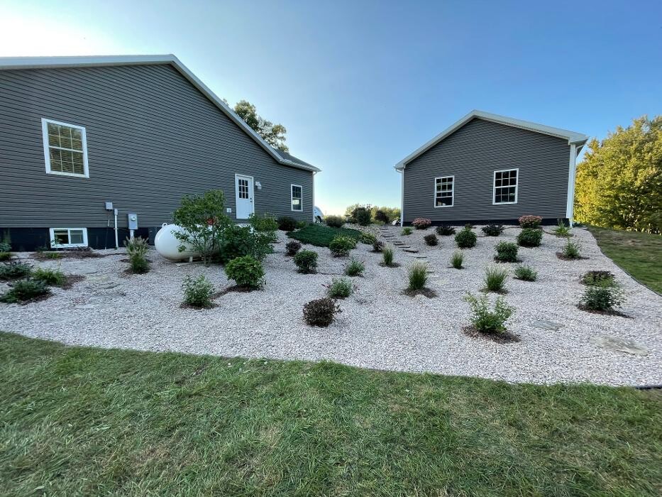 Images A Cut Above Landscape