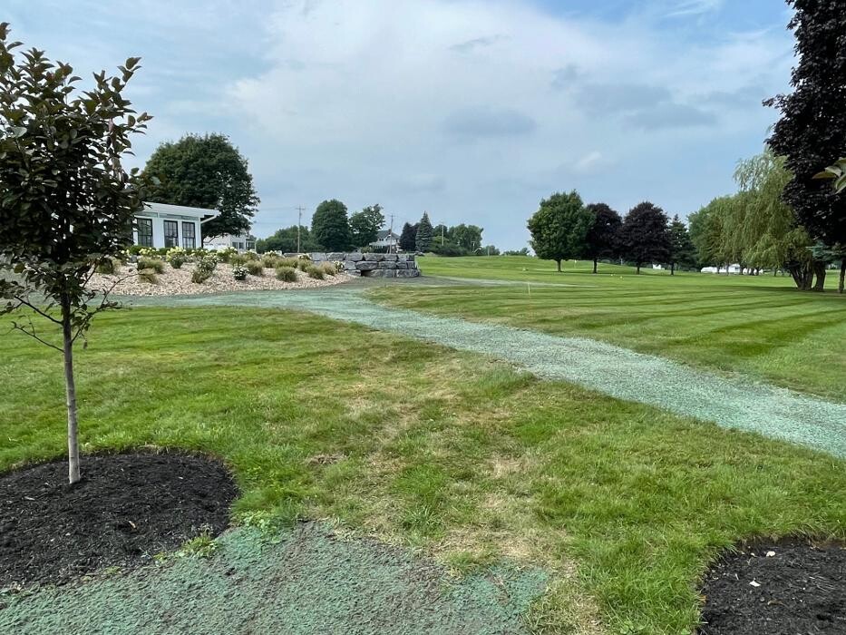 Images A Cut Above Landscape