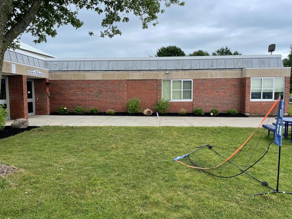 Images A Cut Above Landscape