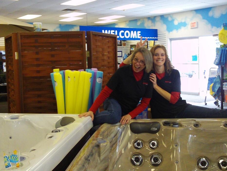 Images Pettis Pools & Patio