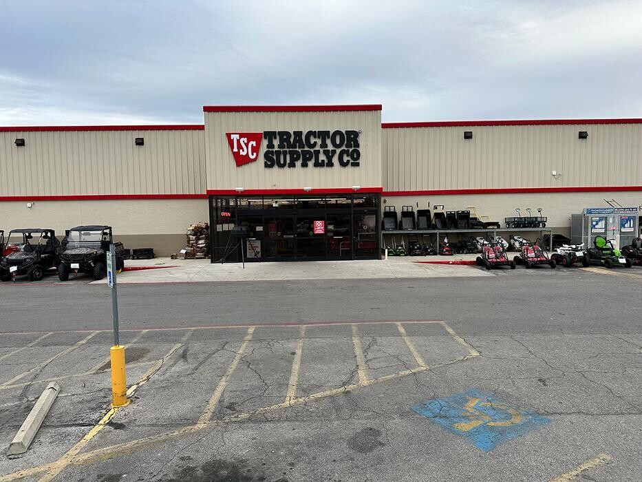 Images Tractor Supply Co.