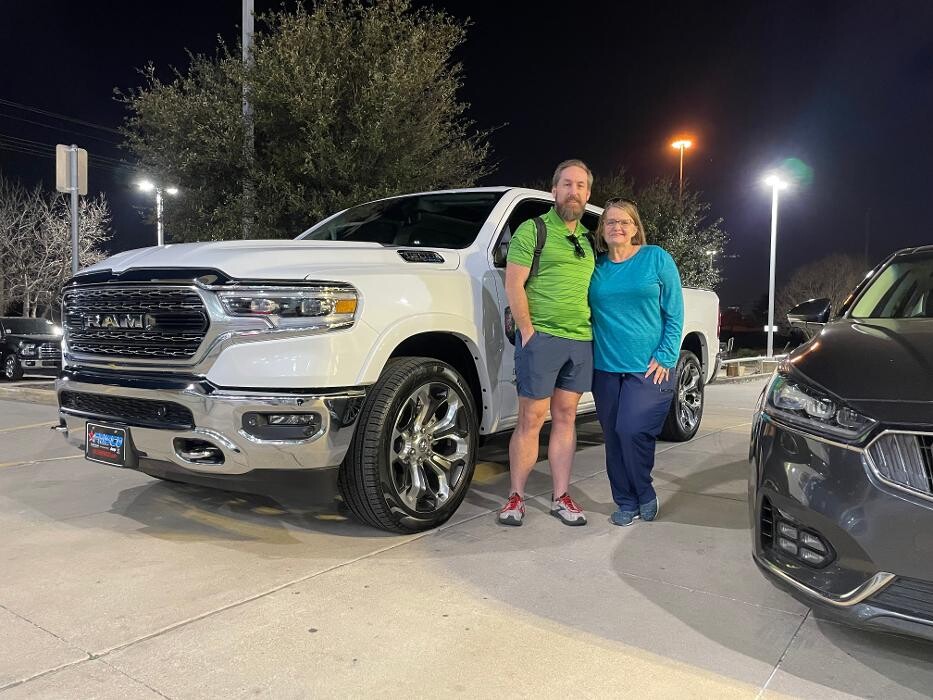 Images Frisco Chrysler Dodge Jeep Ram