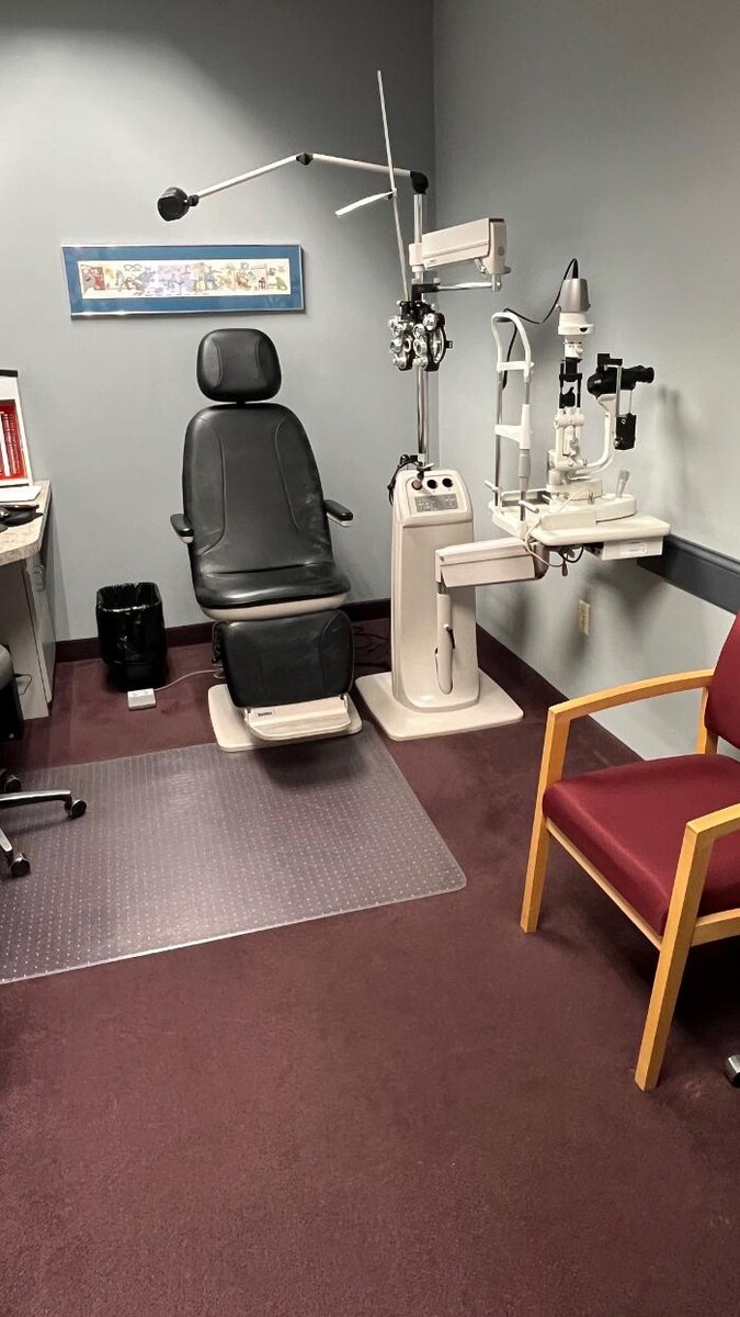 Images Dr. Darryl R. Voight, OD, PC