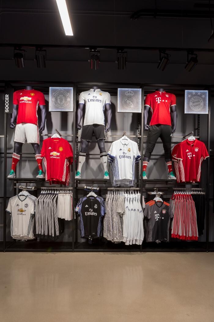 Images adidas Store Houston