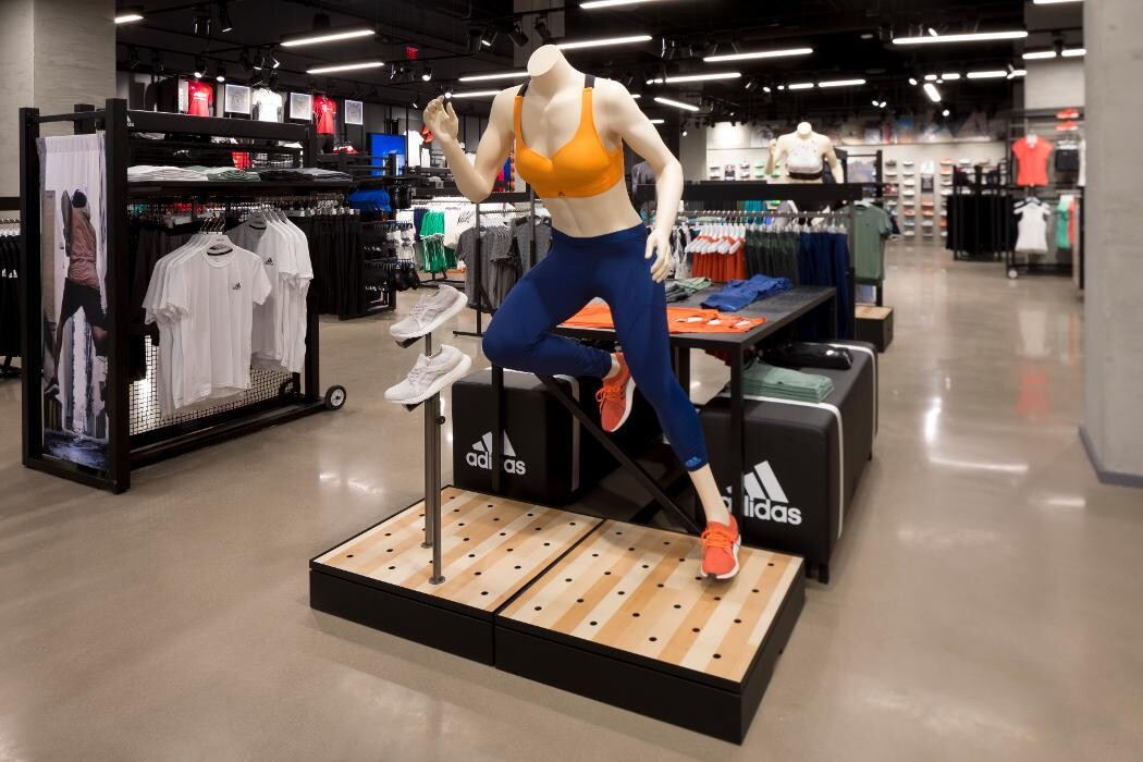 Images adidas Store Houston