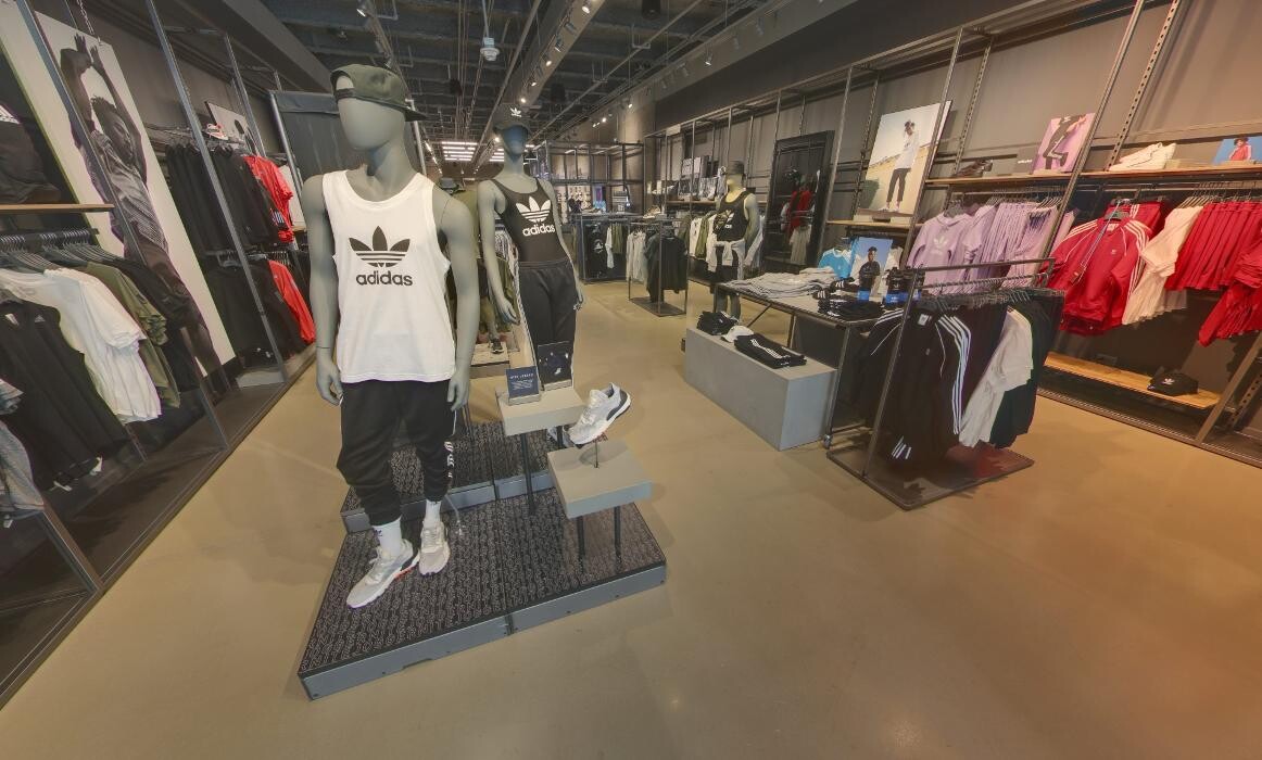 Images adidas Store Garden City