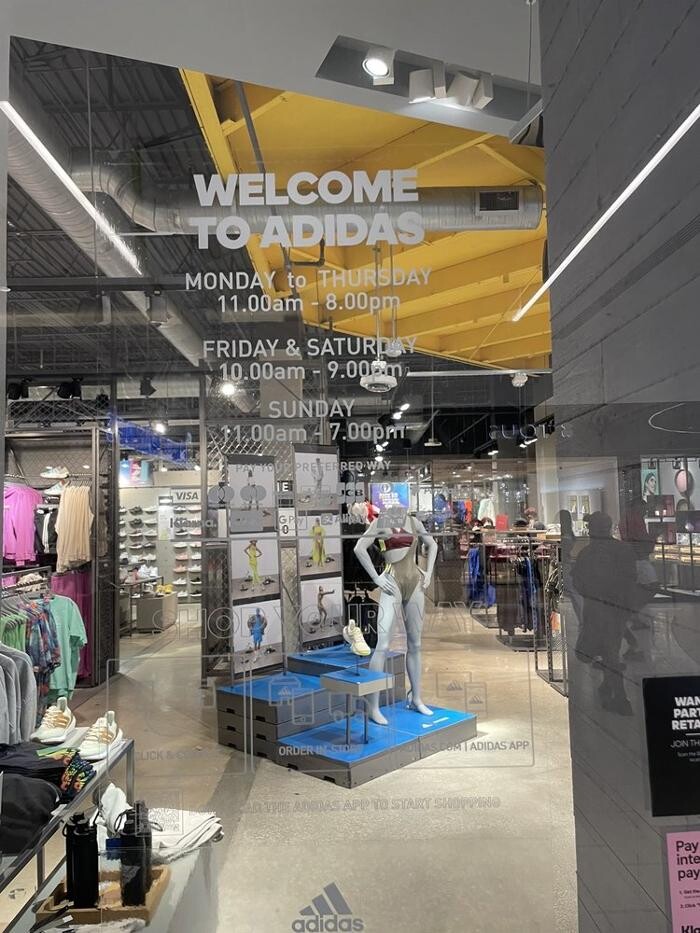Images adidas Store Orlando