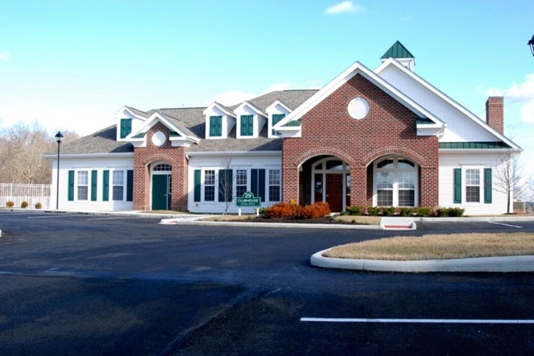 Images The Reserve at the Falls