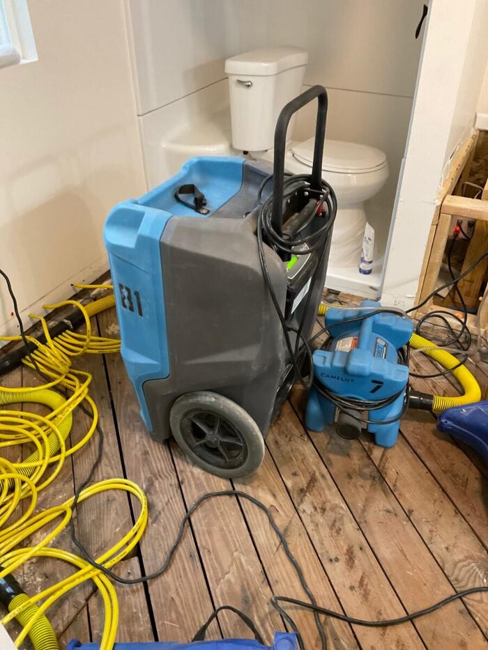 Images Camelot Emergency Water Removal