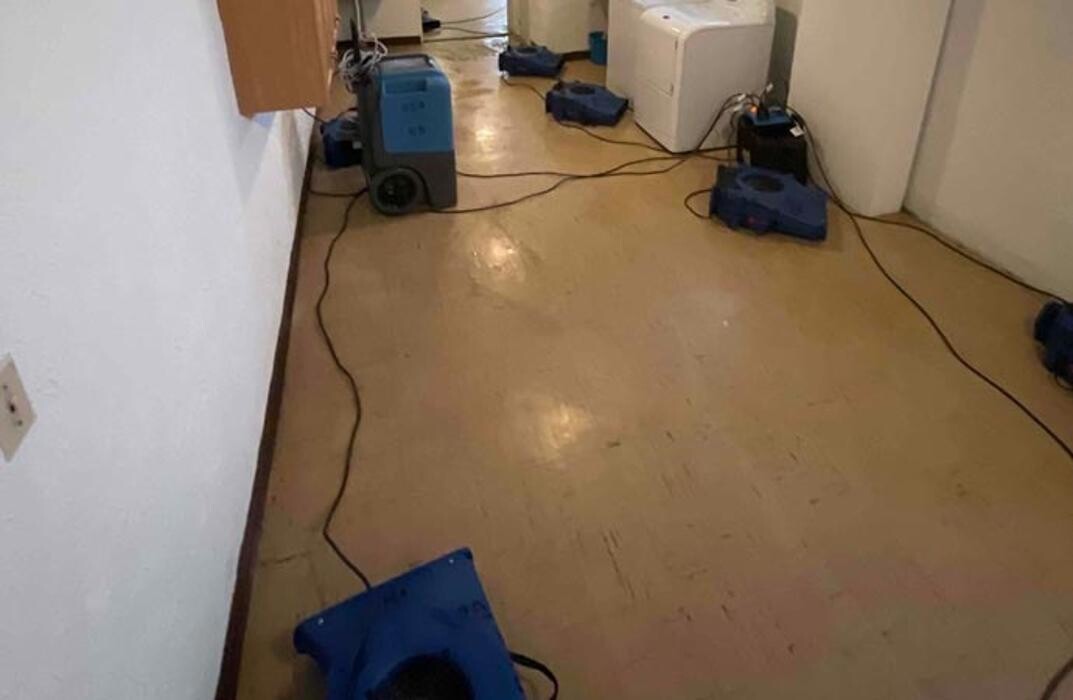 Images Camelot Emergency Water Removal