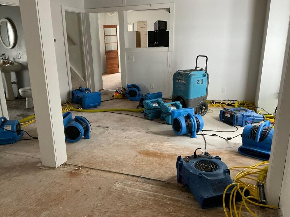 Images Camelot Emergency Water Removal