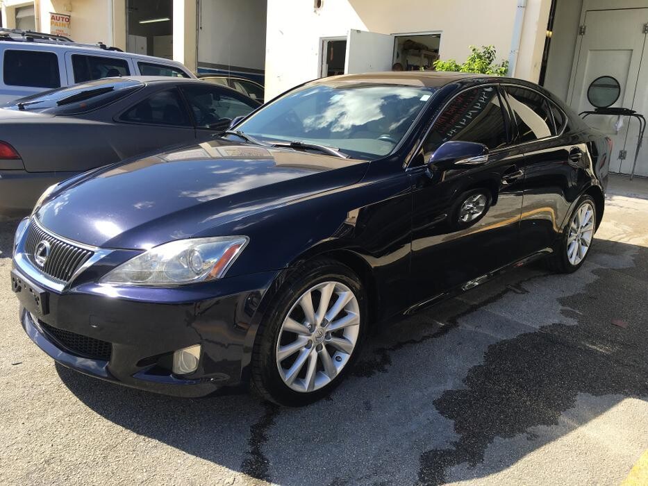 Images Corporate Customz Auto Body and Collision Repair