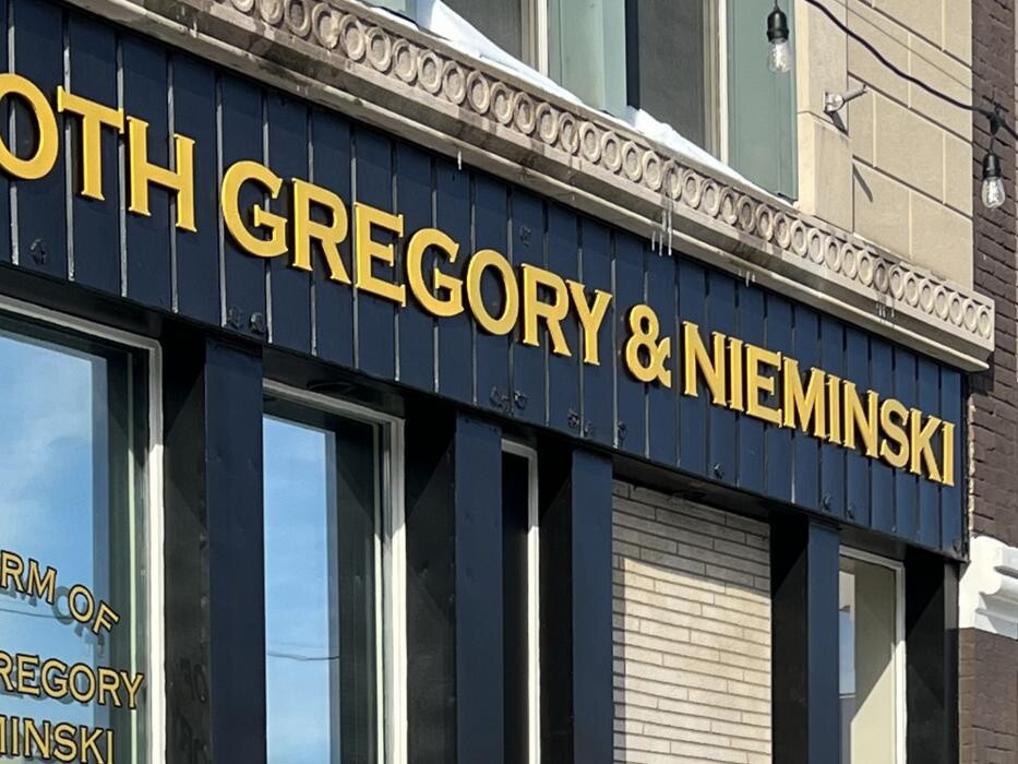 Images Koth Gregory & Nieminski
