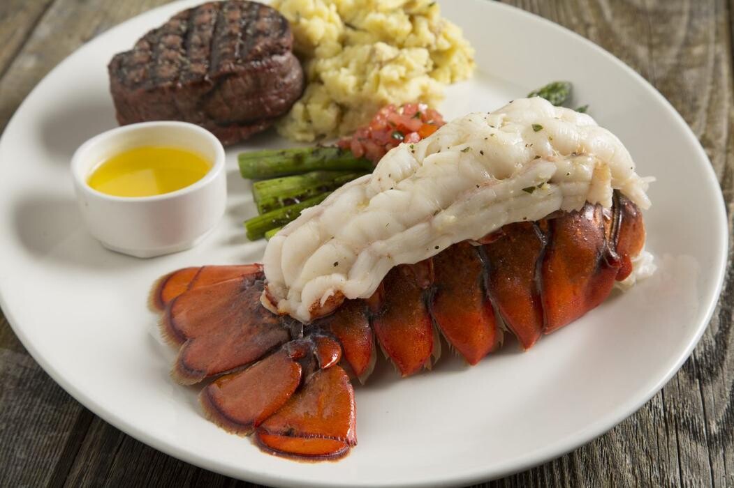 Images J. Gilbert's Wood-Fired Steaks & Seafood St. Louis