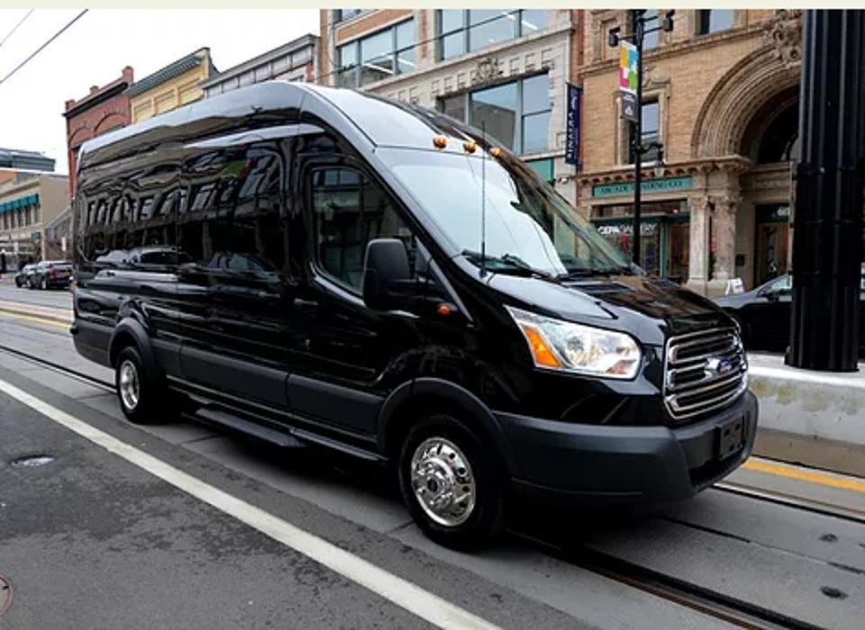 Images Collado Luxury Ride LLC