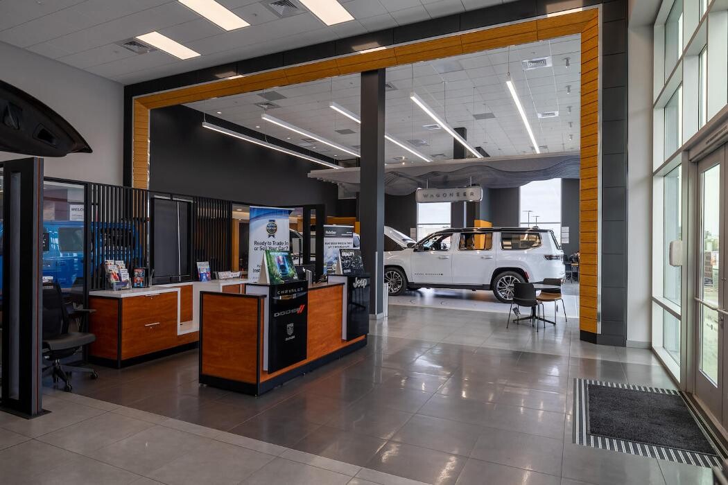 Images AutoNation Chrysler Dodge Jeep RAM Valencia