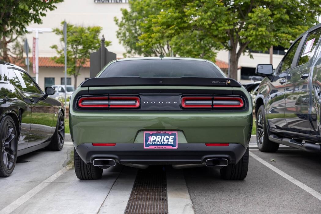 Images AutoNation Chrysler Dodge Jeep RAM Valencia