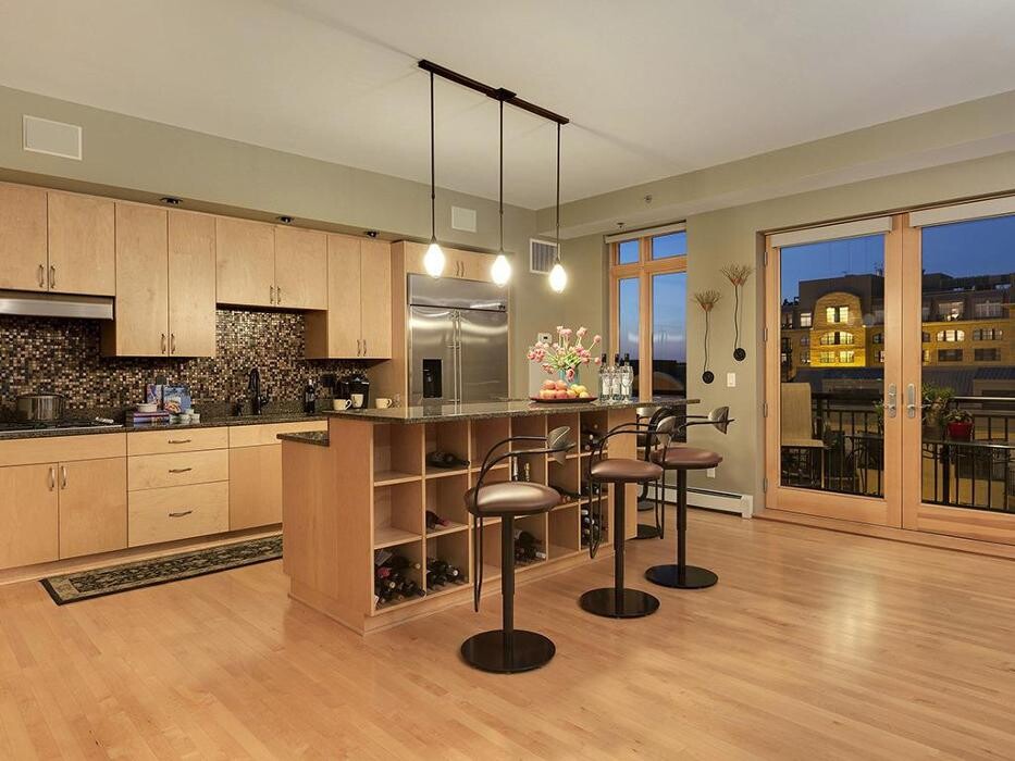 Images Bayer Interior Woods