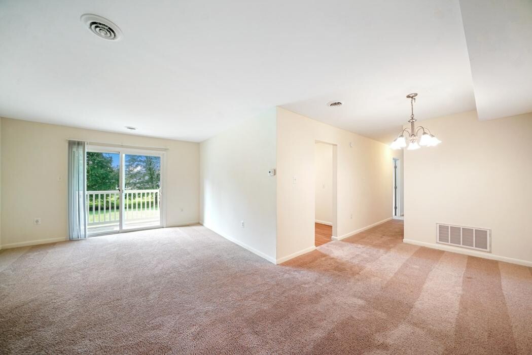 Images Glen Eagle Village Apartments