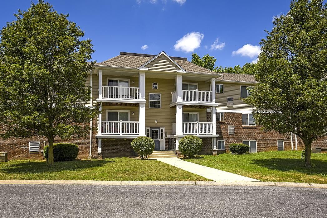 Images Glen Eagle Village Apartments