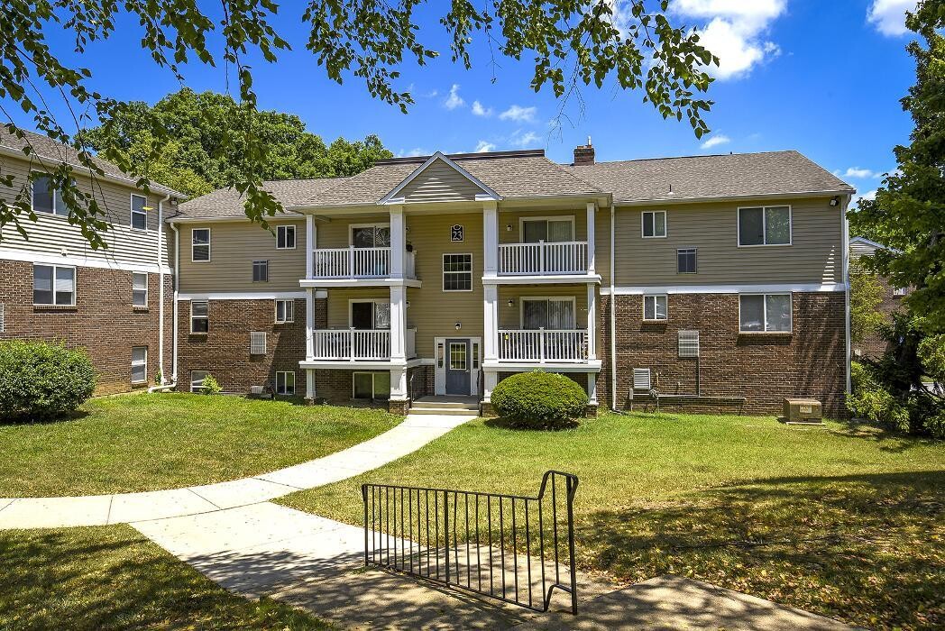 Images Glen Eagle Village Apartments