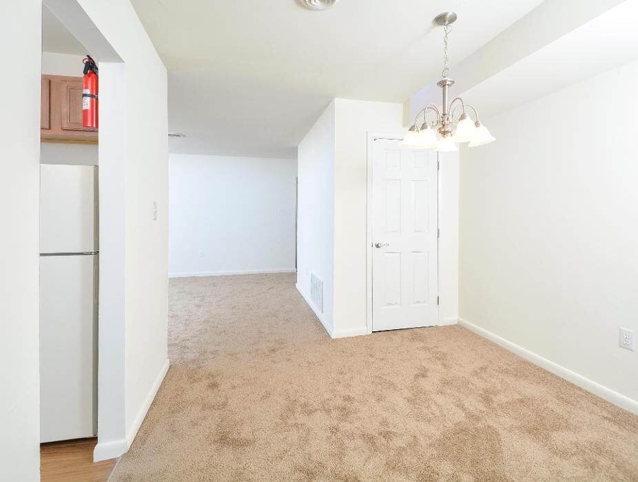 Images Glen Eagle Village Apartments