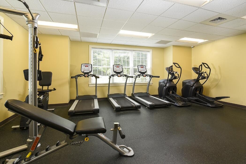 Images Fairway Park Apartments & Townhomes