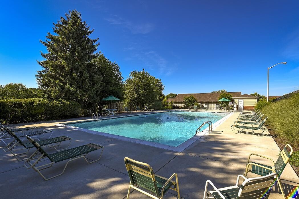 Images Fairway Park Apartments & Townhomes