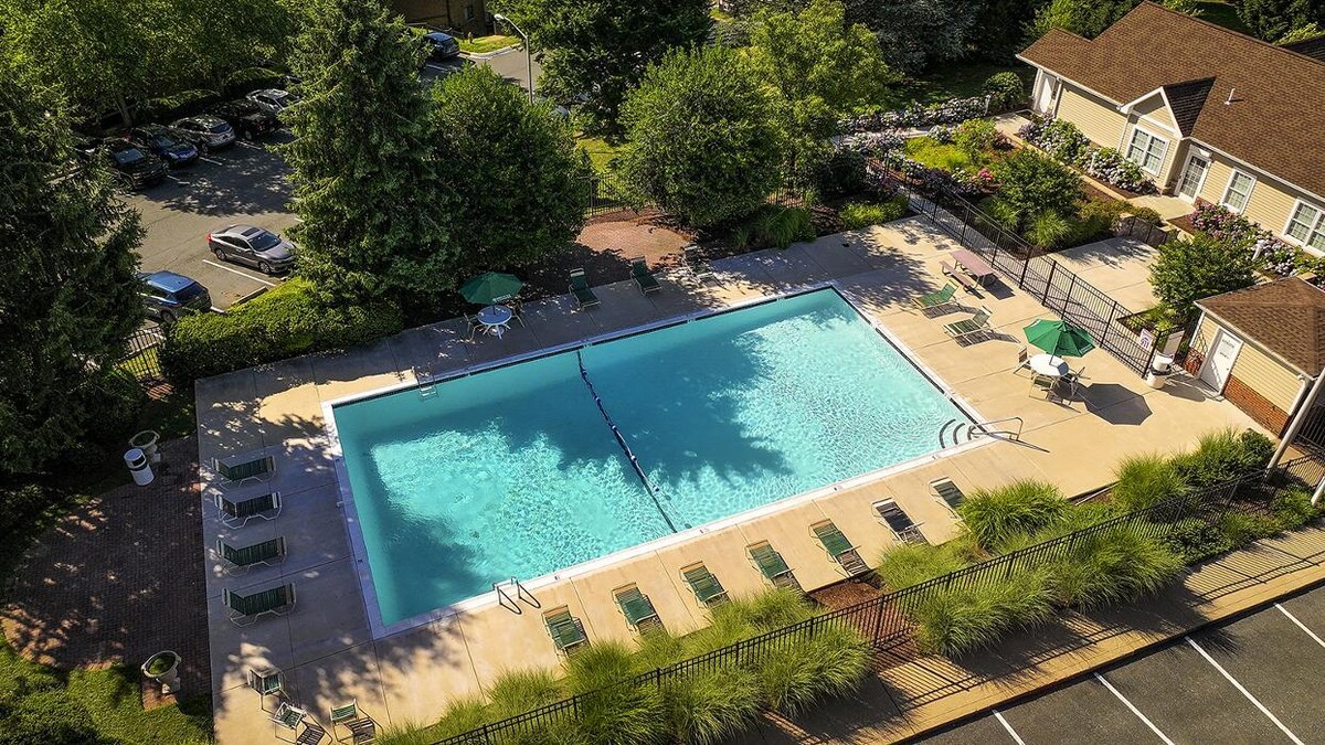 Images Fairway Park Apartments & Townhomes