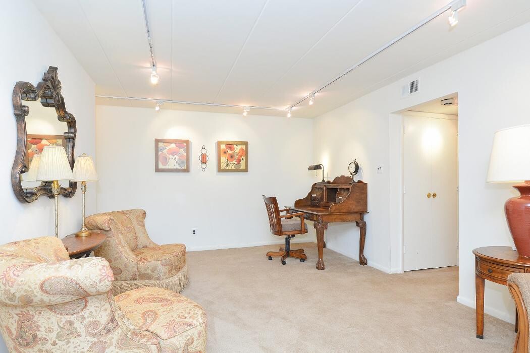 Images Fairway Park Apartments & Townhomes