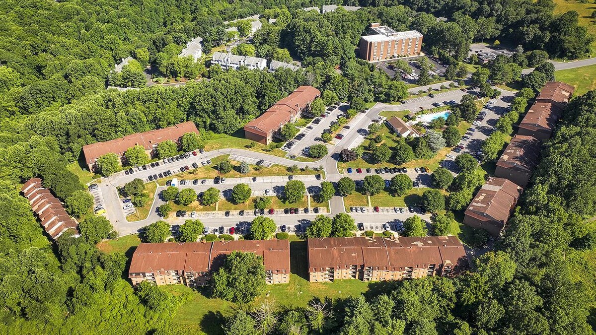 Images Fairway Park Apartments & Townhomes