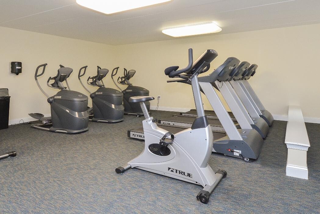 Images Fairway Park Apartments & Townhomes