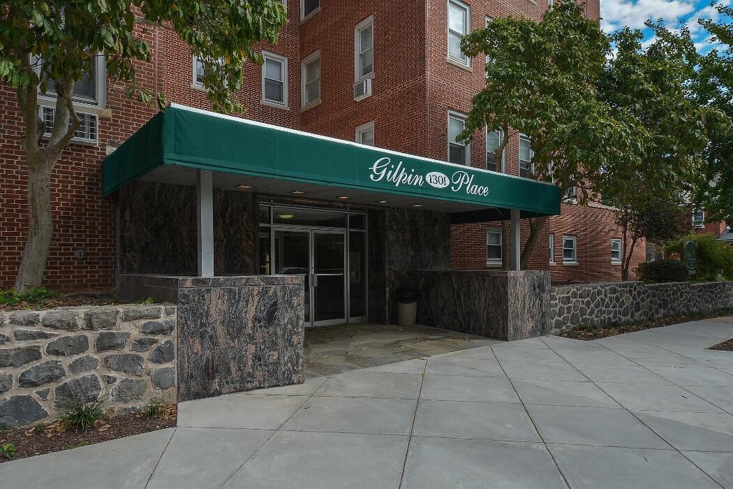 Images Gilpin Place Apartments