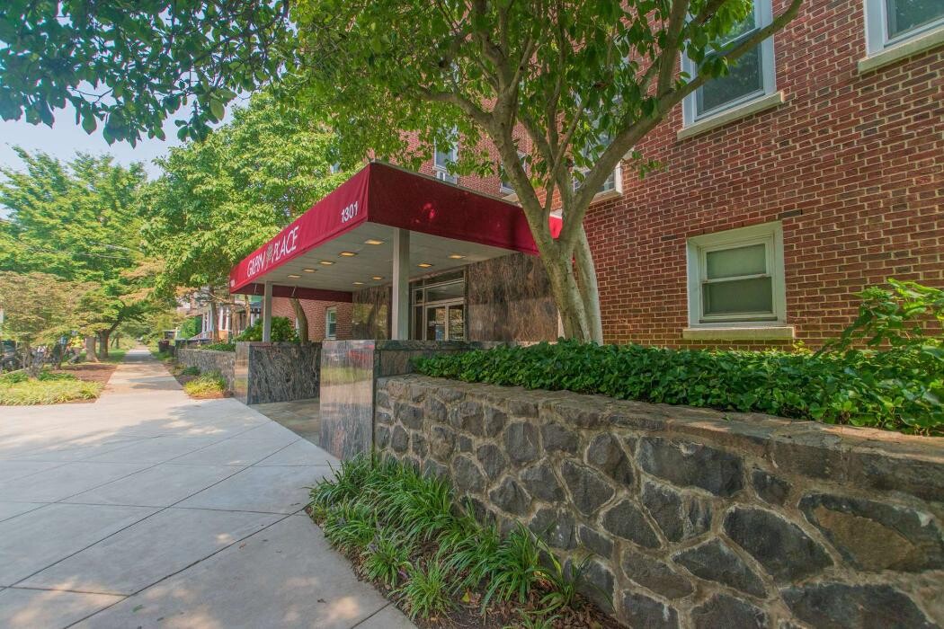 Images Gilpin Place Apartments