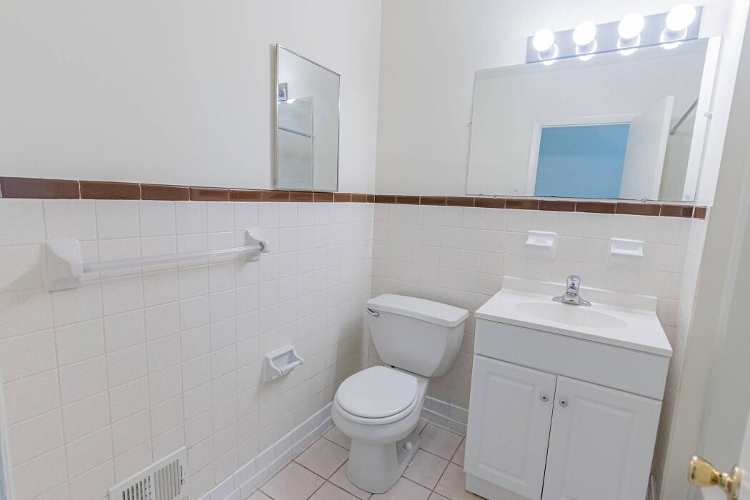 Images Rolling Glen Apartments and Townhomes