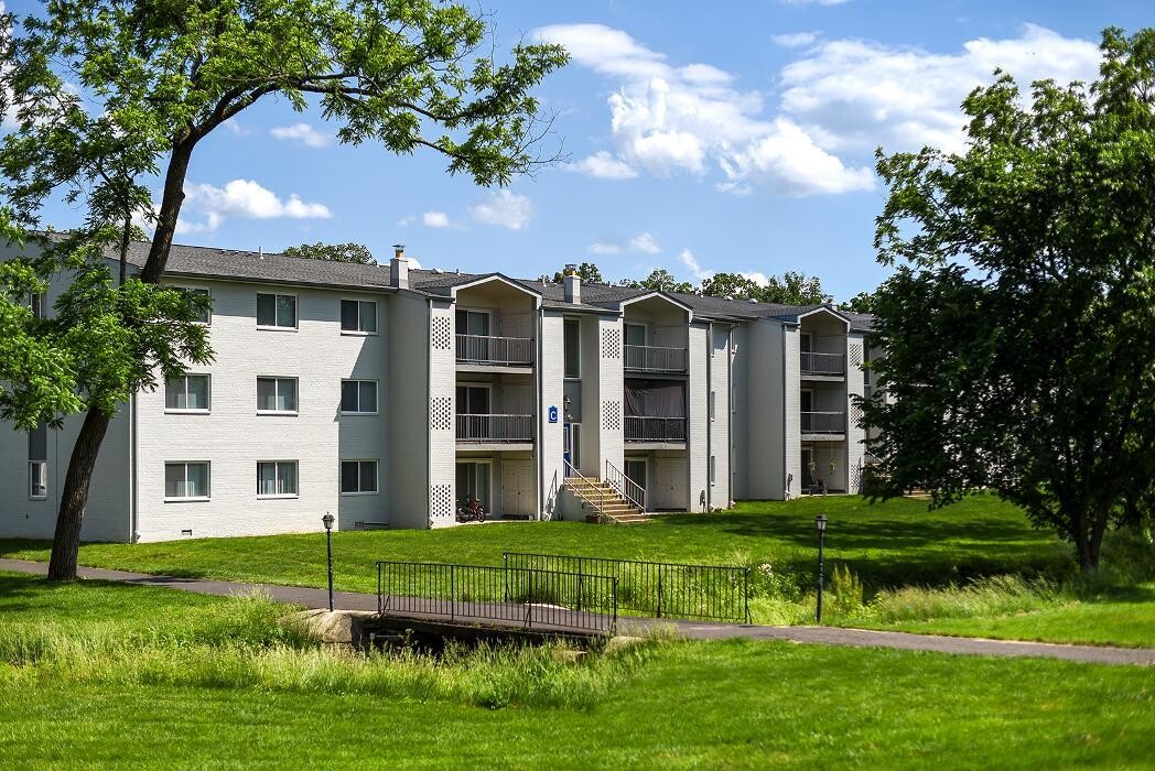 Images Valley Stream Apartments