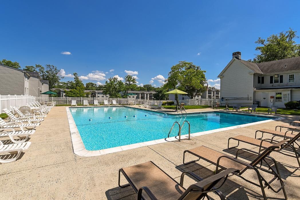 Images Valley Stream Apartments