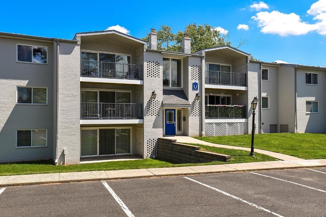 Images Valley Stream Apartments