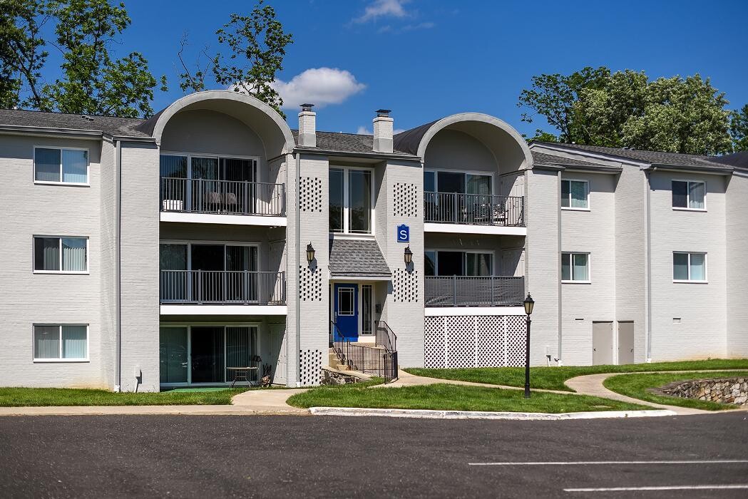 Images Valley Stream Apartments