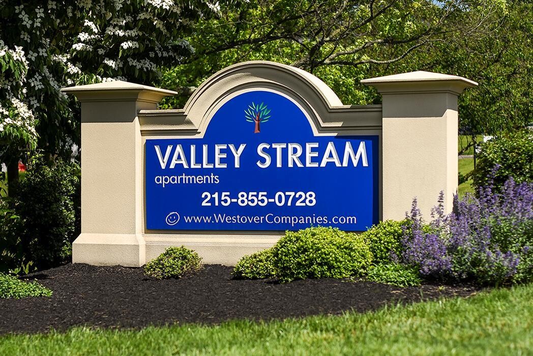 Images Valley Stream Apartments