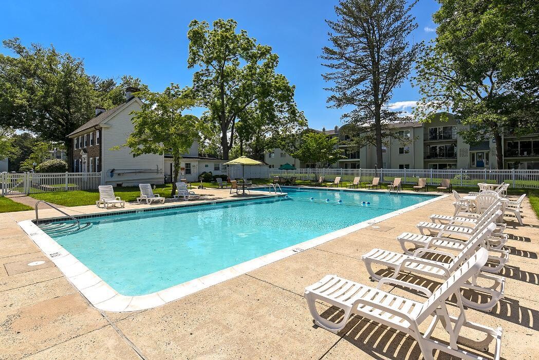 Images Valley Stream Apartments