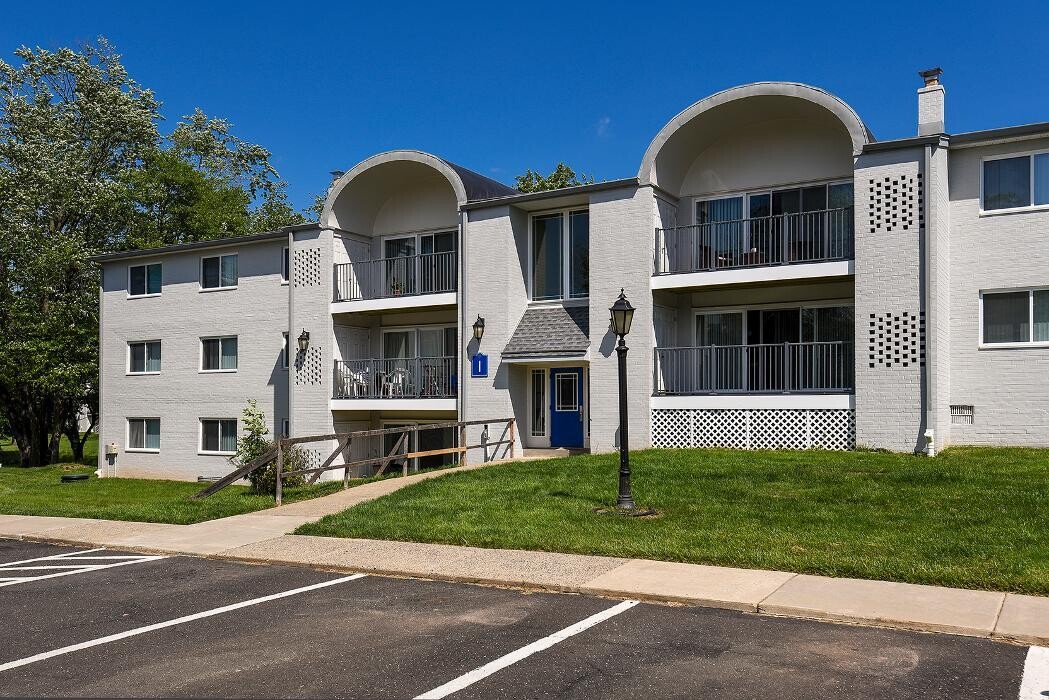 Images Valley Stream Apartments