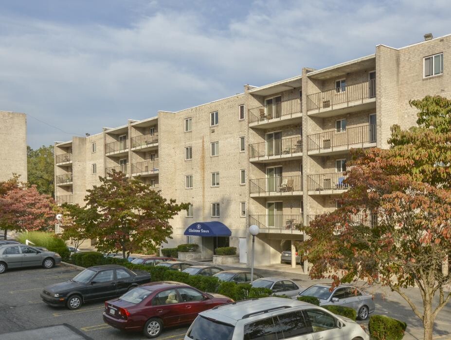 Images Gladstone Towers Apartments