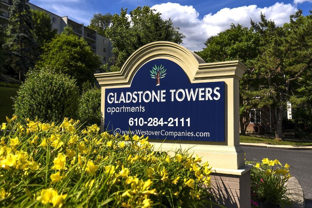 Images Gladstone Towers Apartments