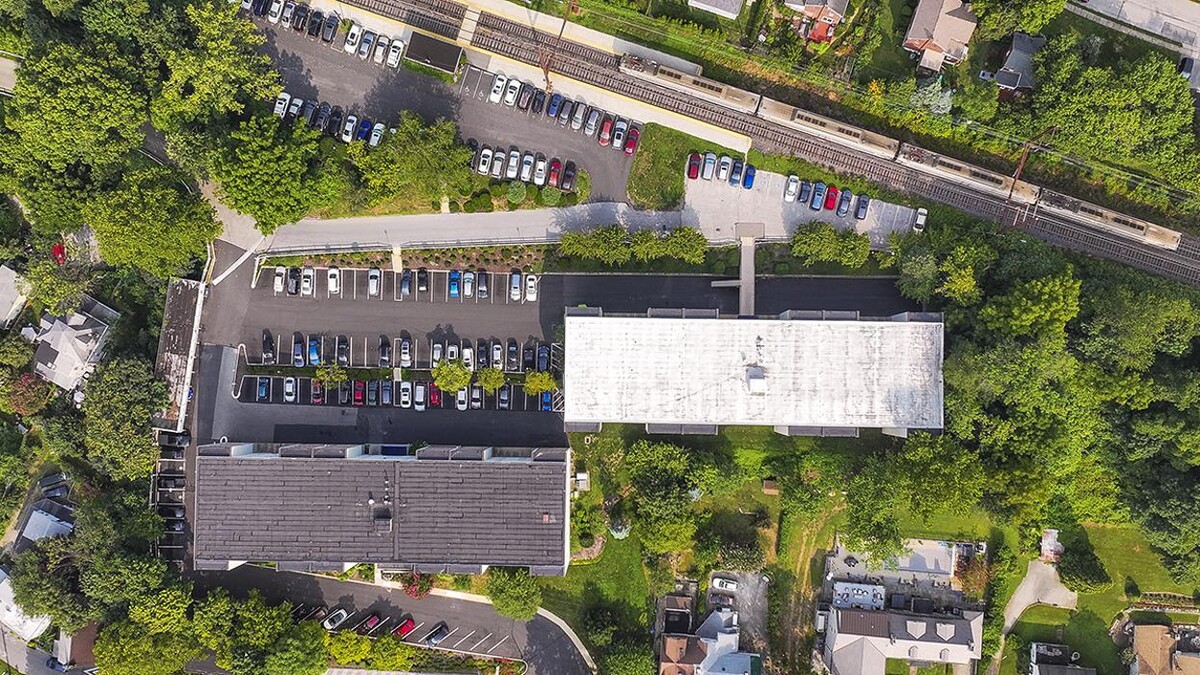 Images Gladstone Towers Apartments