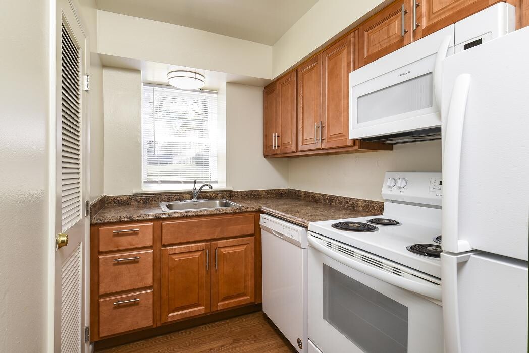 Images Allandale Village Apartments